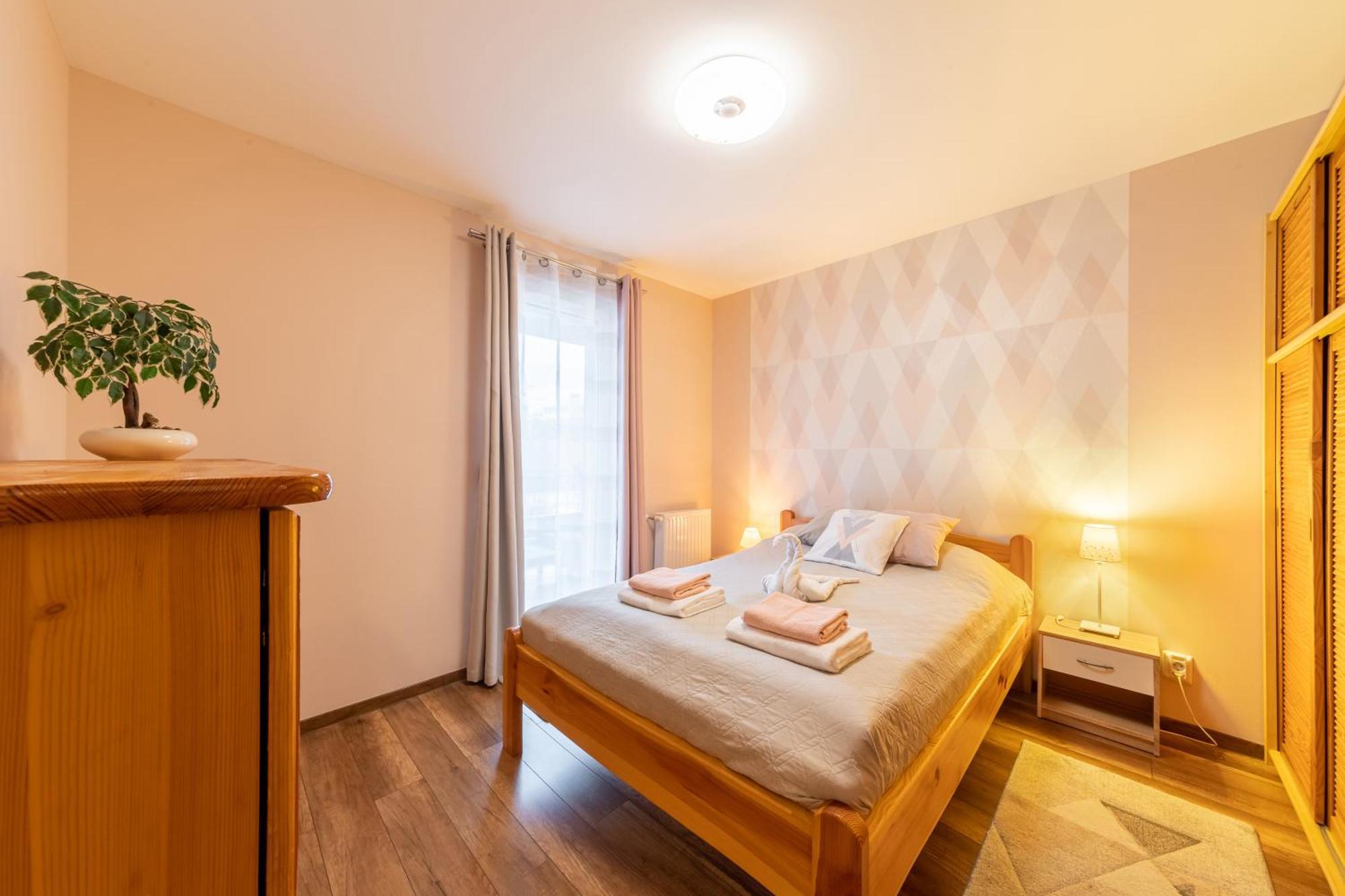 Center Budget Apartment Inside Free Parking Self Check-In Free Streaming Ac Balcony Будапешт Экстерьер фото